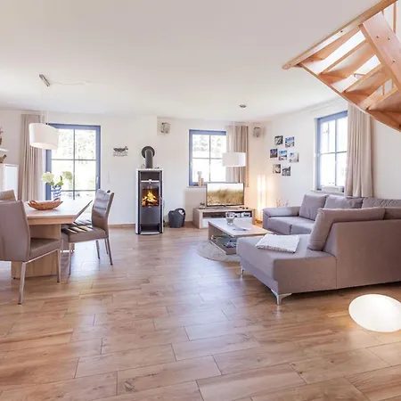 Holiday home Duenenbraut Glowe