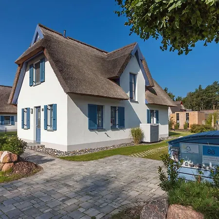 Duenenbraut Holiday home *